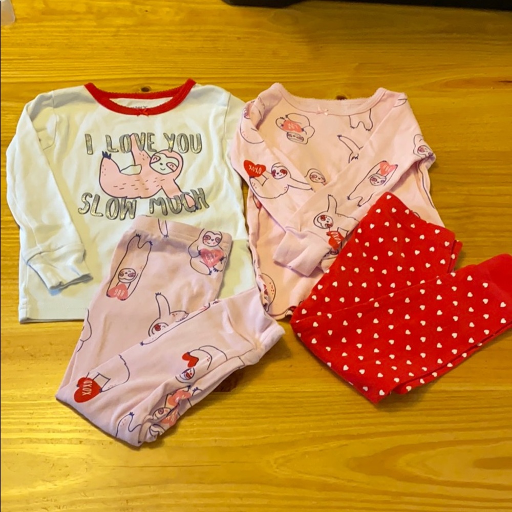 2T girl pajama set